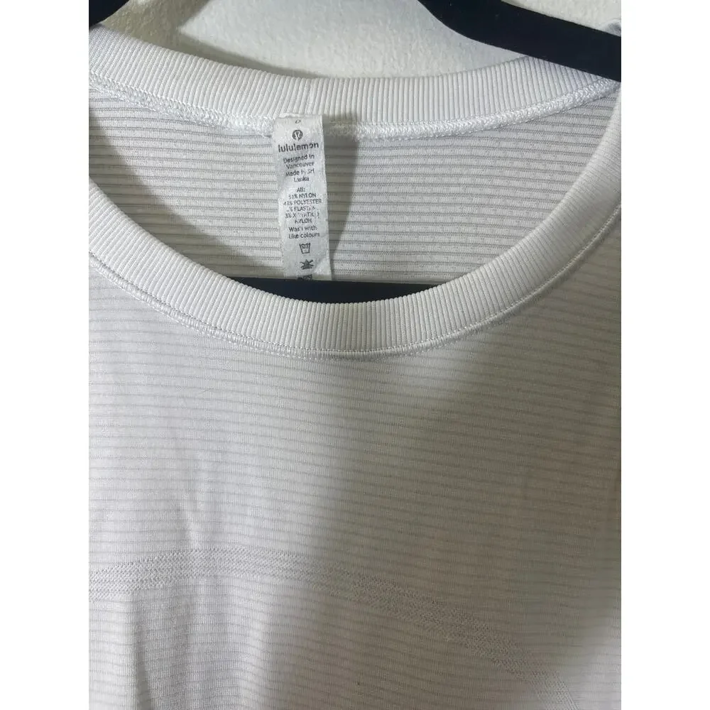Lululemon White Pinstripe Sleeveless Athletic Tank Sz 6